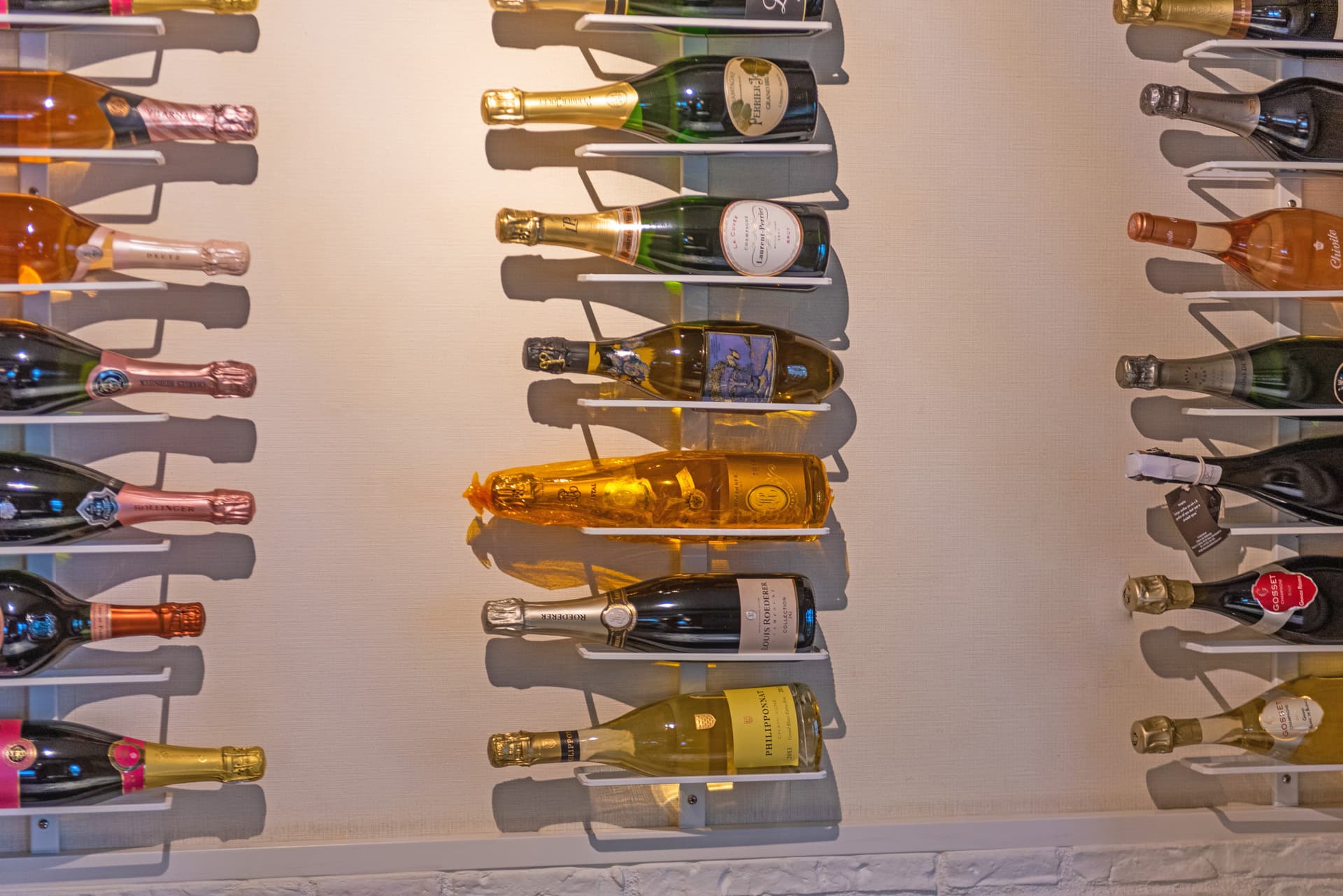 ¡Consulte ahora nuestra carta de vinos digital!